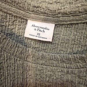 Abercrombie & Fitch Olive Green Textured Knit Top